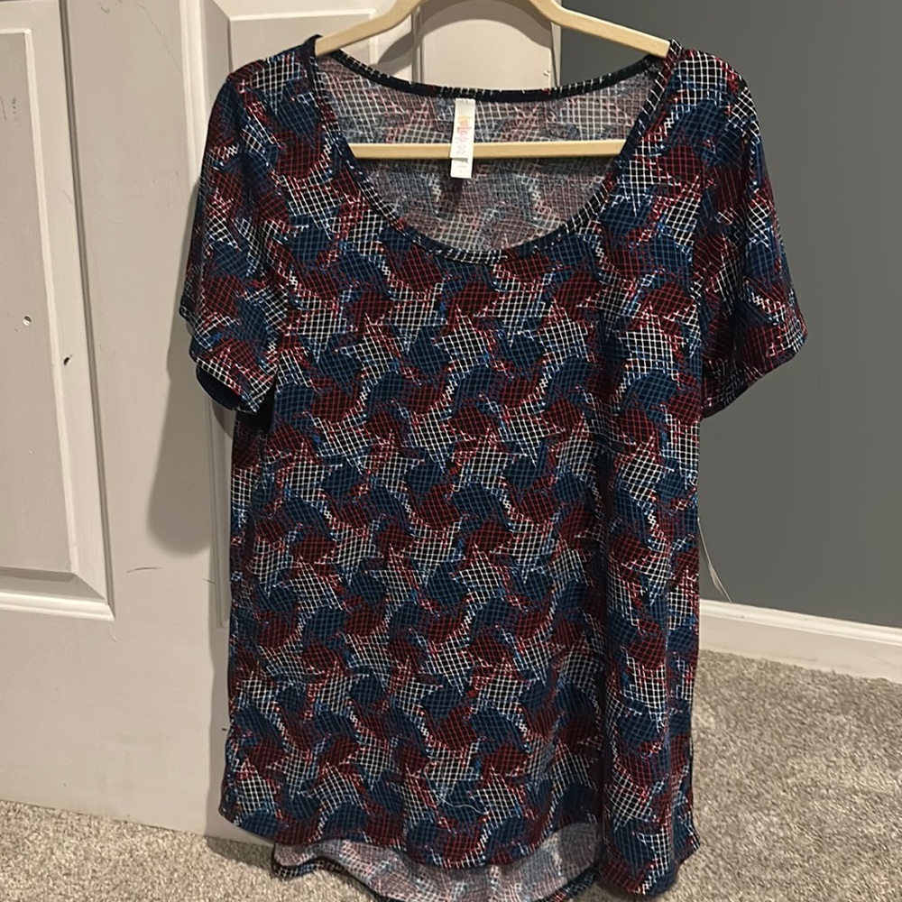 LuLaRoe Classic T